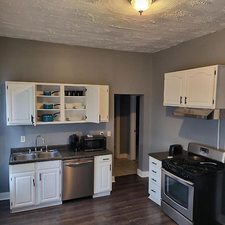 1 Bedroom In Columbus Osu District, Free Parking, Kitchen, Washer And Dryer, Central Location, Downtown, Hospital, Expocenter, Osu Stadium Kültér fotó